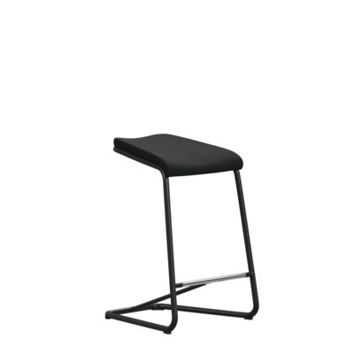 Lammhults_Add_stool_H63_black_black_frontangle.png